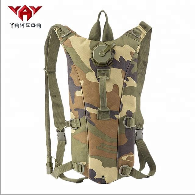 Yakeda outdoor camping hiking cycling military camouflage bags hydration backpack with water bladder